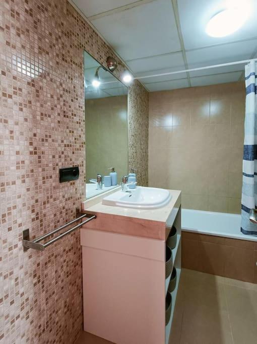 Toyo Alcazaba Suites Gran Terraza Y Vistas, 2Hab, Piscina Y Garaje Retamar  Zewnętrze zdjęcie