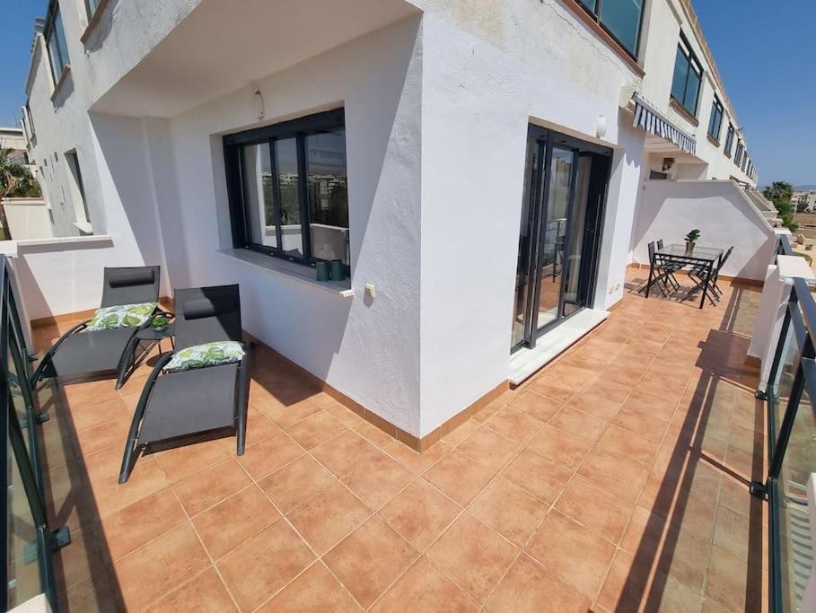 Toyo Alcazaba Suites Gran Terraza Y Vistas, 2Hab, Piscina Y Garaje Retamar  Zewnętrze zdjęcie